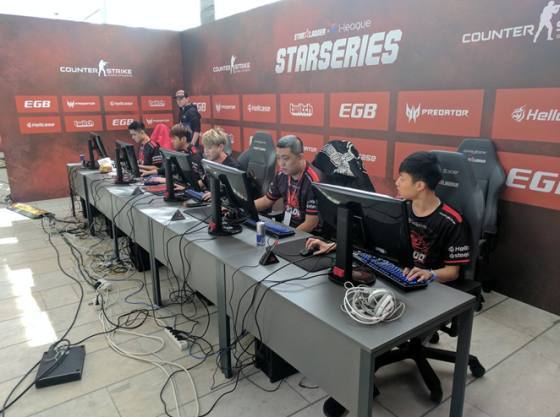 反而让她更 反而让她更