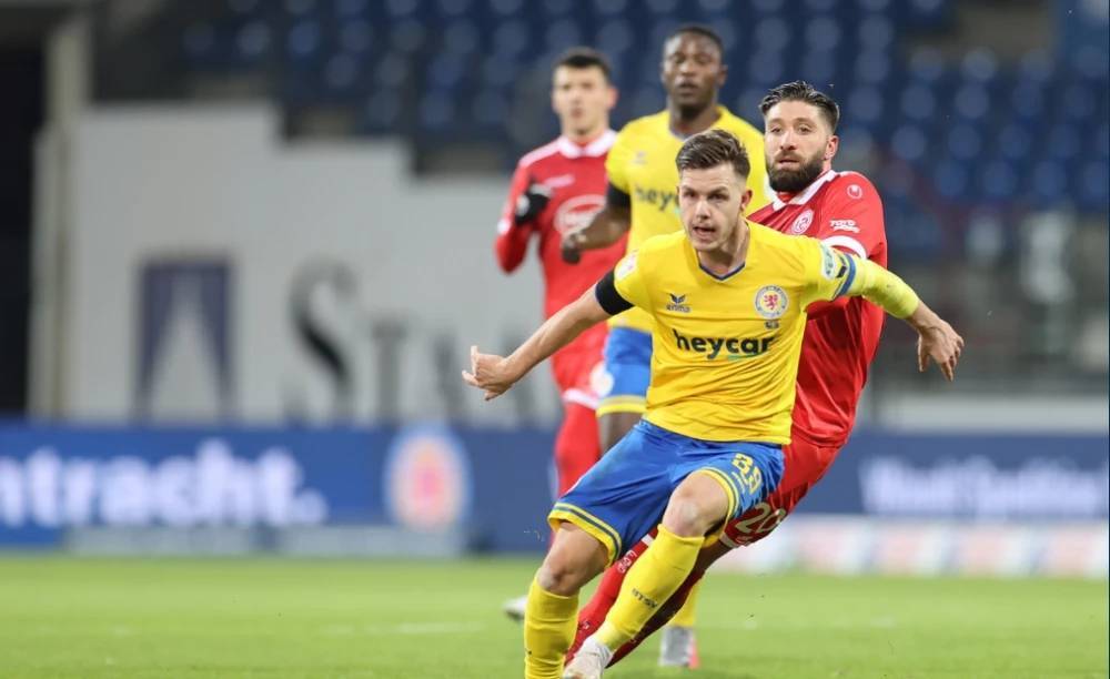 无疑为球迷 无疑为球迷