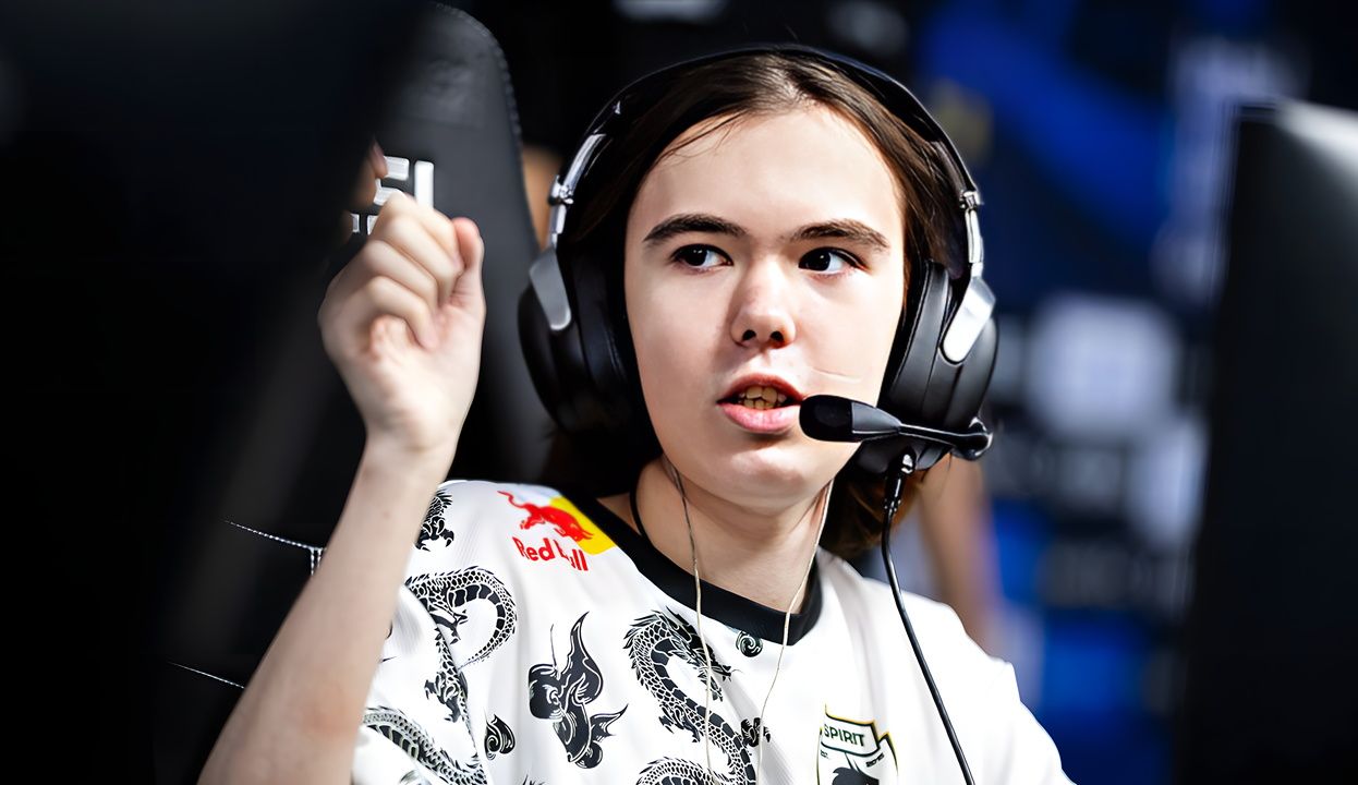 锁定在胜利 锁定在胜利